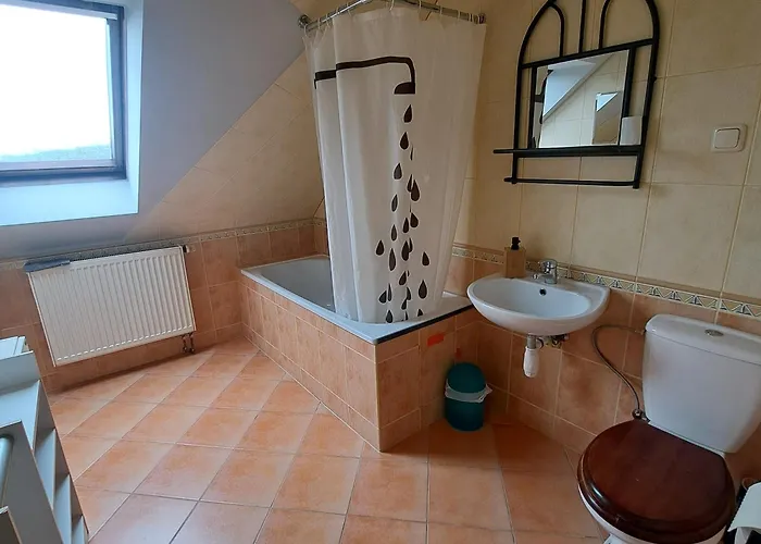 Noclegi Srebrna Góra Casa de hóspedes Srebrna Góra