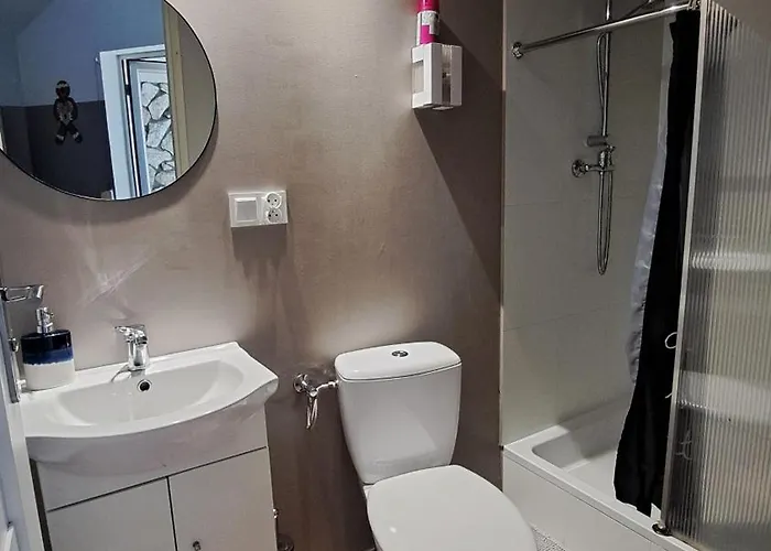 Noclegi Srebrna Góra *