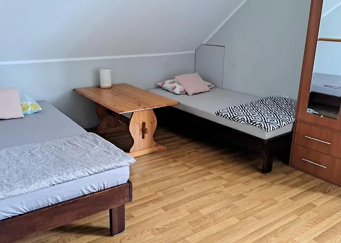 Noclegi Srebrna Góra Casa de hóspedes Srebrna Góra